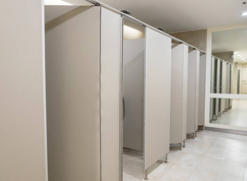 Acessórios para Divisórias de Banheiros Preço Várzea Grande - Acessórios para Divisórias de Banheiro Público