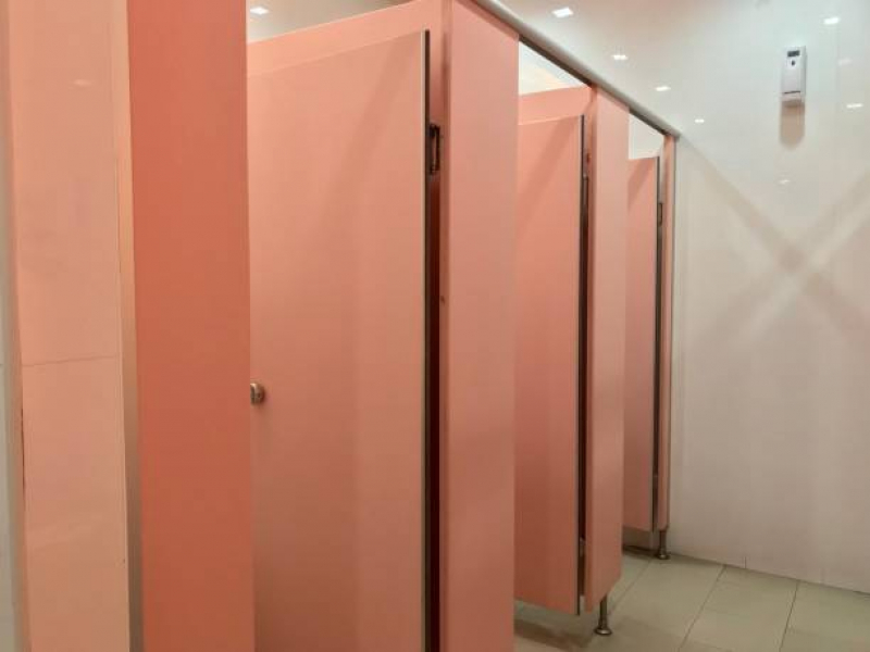 Aplicação de Divisórias para Banheiros Comerciais Caarapó - Divisória Banheiro Coletivo