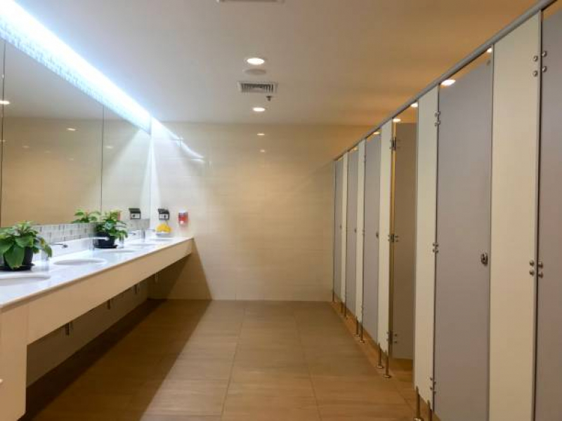 Instalação de Divisória de Banheiro Coletivo Empresa Amambai - Instalação de Divisória de Banheiro Coletivo