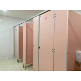 aplicação de divisória para banheiro pequeno Guarantã do Norte