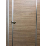 valor de porta para banheiro coletivo Luziânia